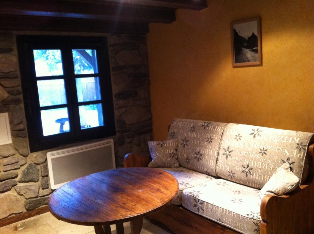 Gites Au Chant Des Marmites Saint-Lary-Soulan Δωμάτιο φωτογραφία